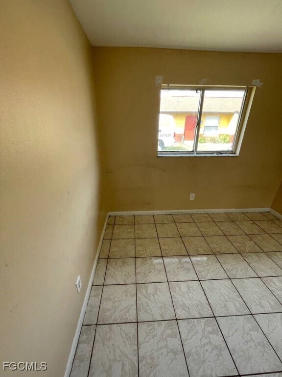 Foto del edificio - 1228 NE 9th St