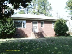 Building Photo - 7283 Barnette Ave
