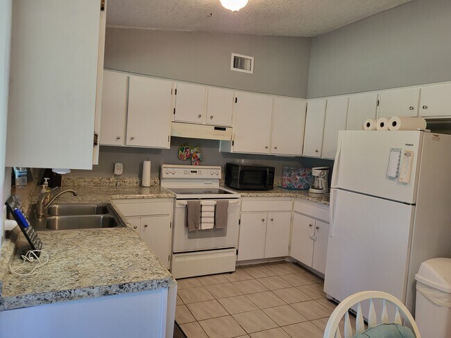 Foto del edificio - 4083 Dotham St
