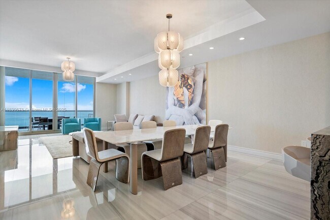 Foto del edificio - 17901 Collins Ave