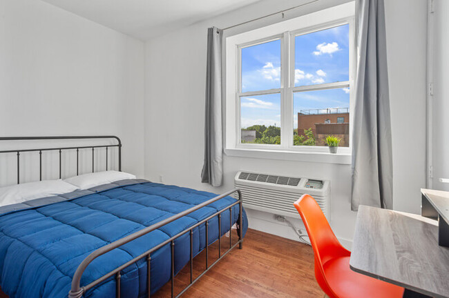 Foto del edificio - Shared/Private Rooms in Modern Co-Living Apt