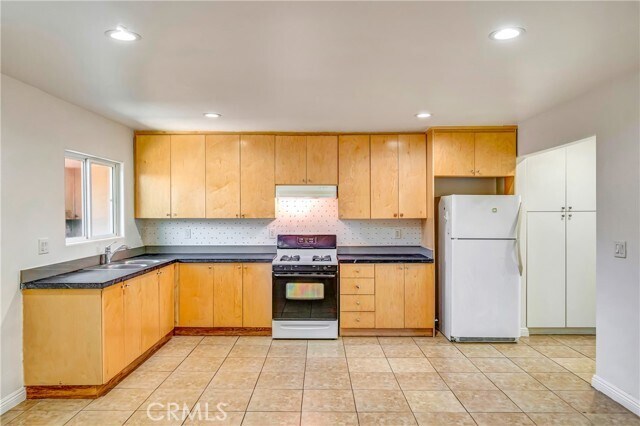 Foto principal - 6735 Elmer Ave