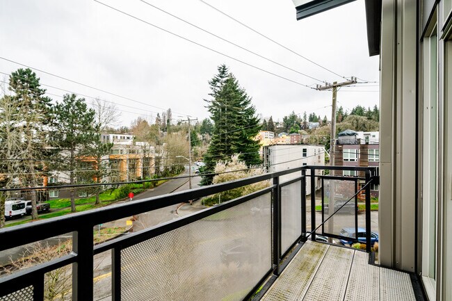 Foto del edificio - 5101 25th Ave NE