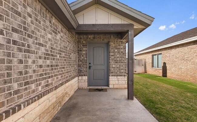 Foto del edificio - Available Now