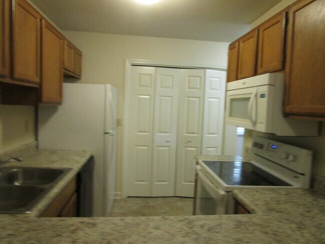 Foto del edificio - 610 Archdale Dr