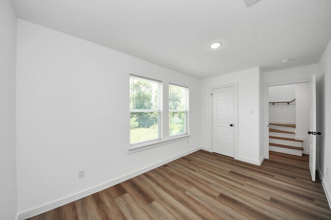 Foto del edificio - 8021 Birmingham St