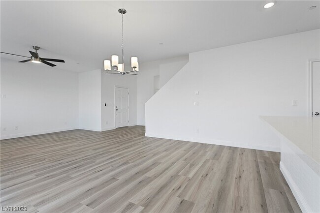 Building Photo - 1642 Dire Wolf Ave