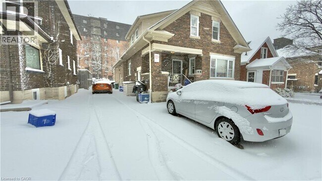 Photo du bâtiment - 16 Marshall St