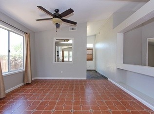 Foto del edificio - 33032 Rossman Cir