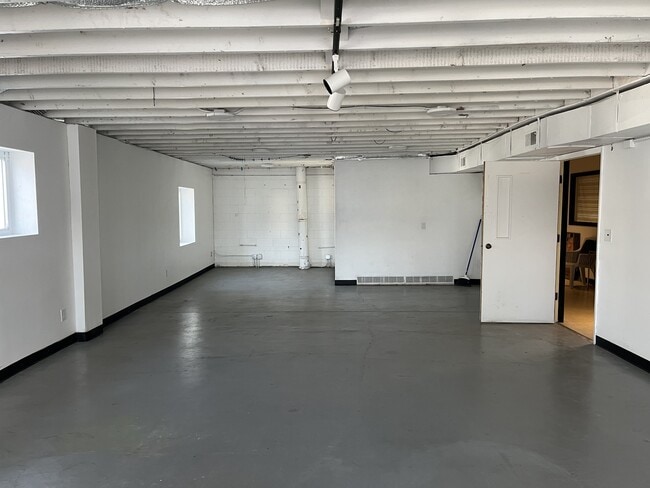 Foto del edificio - 5701 NW Radial Hwy