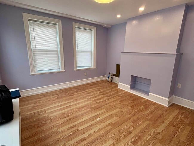 Foto del edificio - 4800 Ventnor Ave