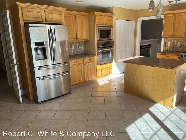 Foto del edificio - 3 br, 2.5 bath House - 138 Eagle Hollow Dr.