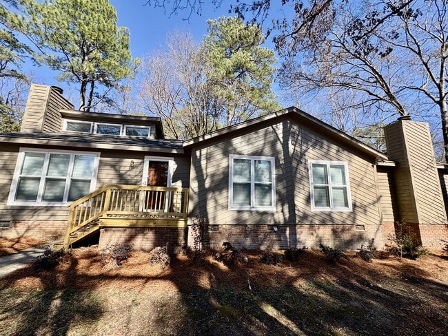 Foto del edificio - 5 Sweet Branch Ct