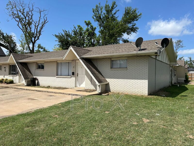 Primary Photo - 514 N 8th St