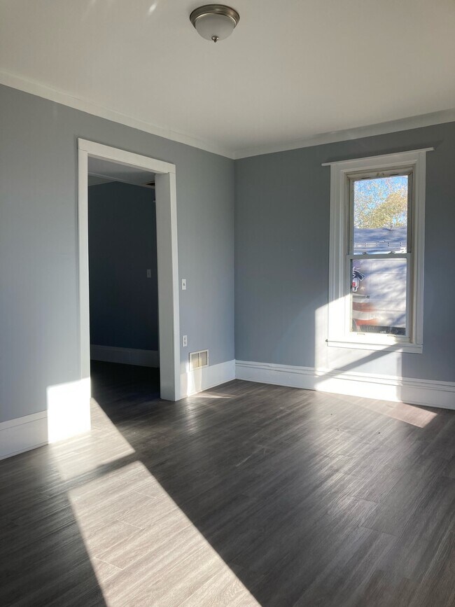 Foto del edificio - 2107 Poplar St