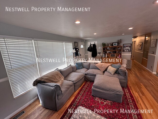 Foto del edificio - 7237 S 2700 E