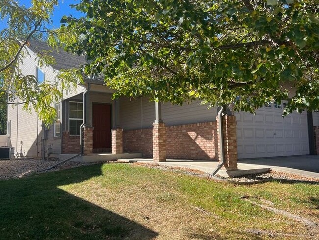 Large 3 bed 2.5 ba Duplex In West Loveland - Large 3 bed 2.5 ba Duplex In West Loveland House