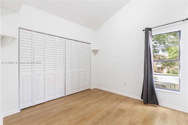Foto del edificio - 10057 SW 77th Ct