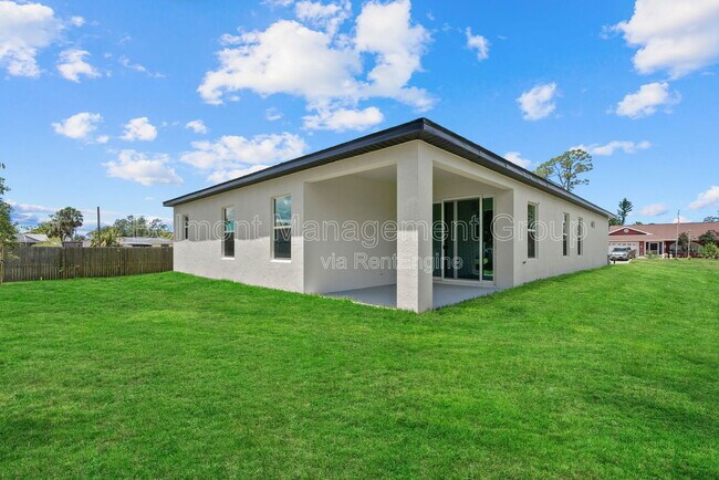 Foto del edificio - 4390 Asteria Terrace