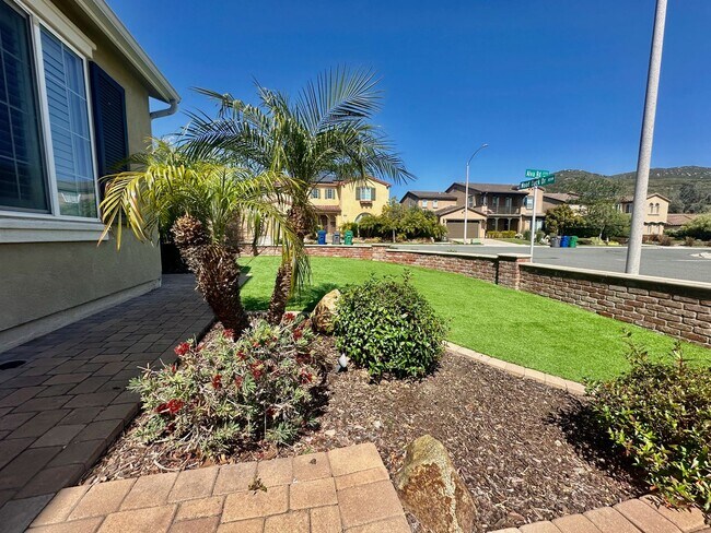 Building Photo - Corner lot Executive home near everything!