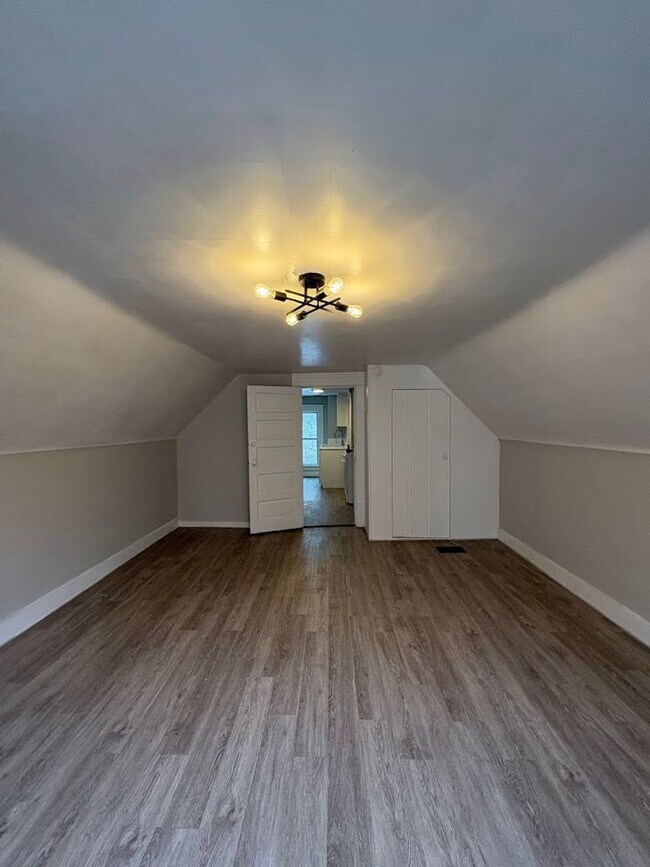 Foto del edificio - 96 Hall St