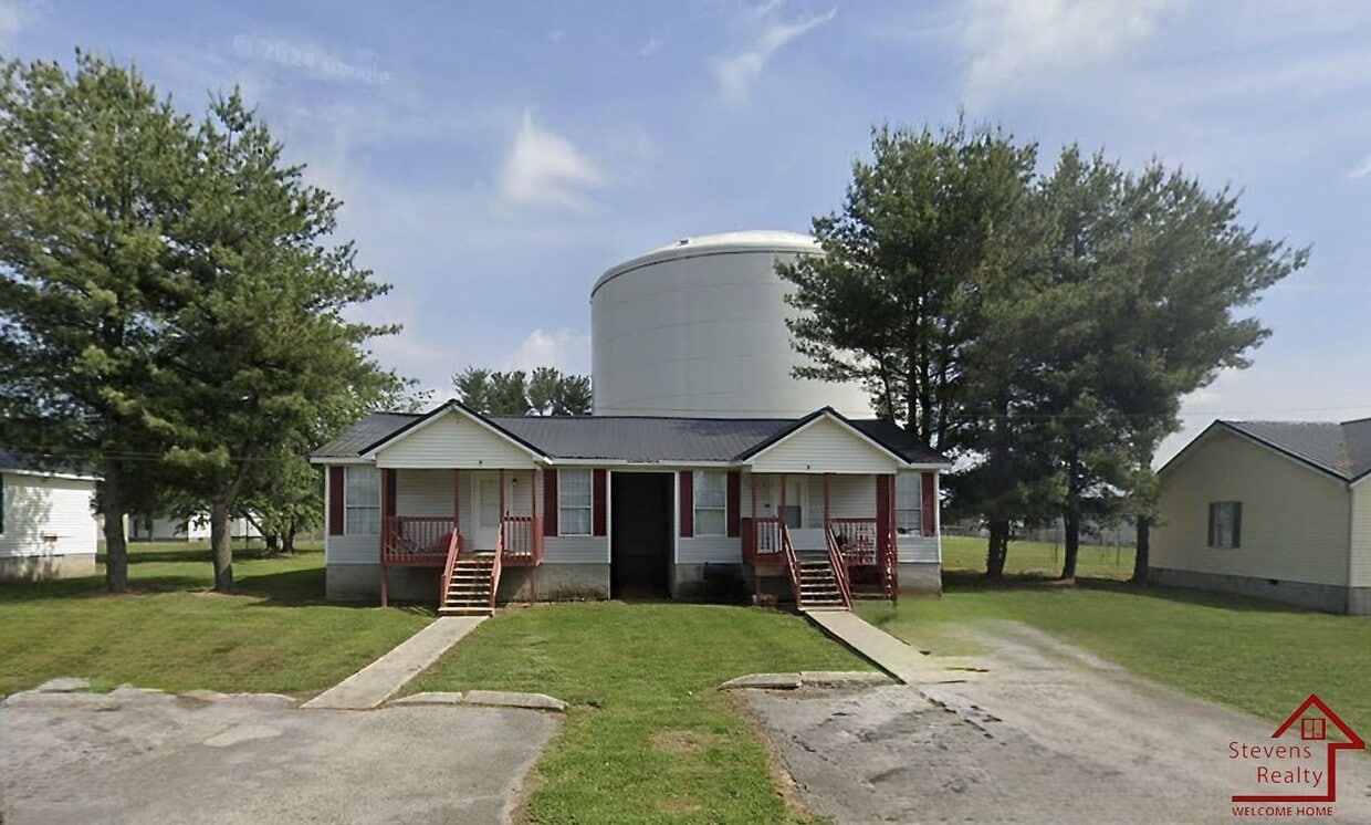 Primary Photo - 155 Dogwood Pointe Dr