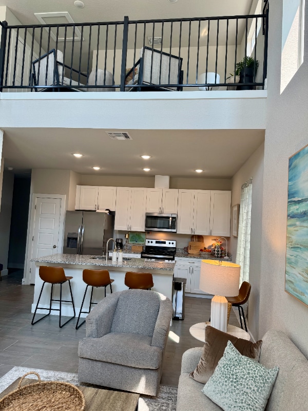 Photo - 210 Rainbow Dr House