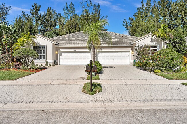 Foto del edificio - 7924 Rockford Rd