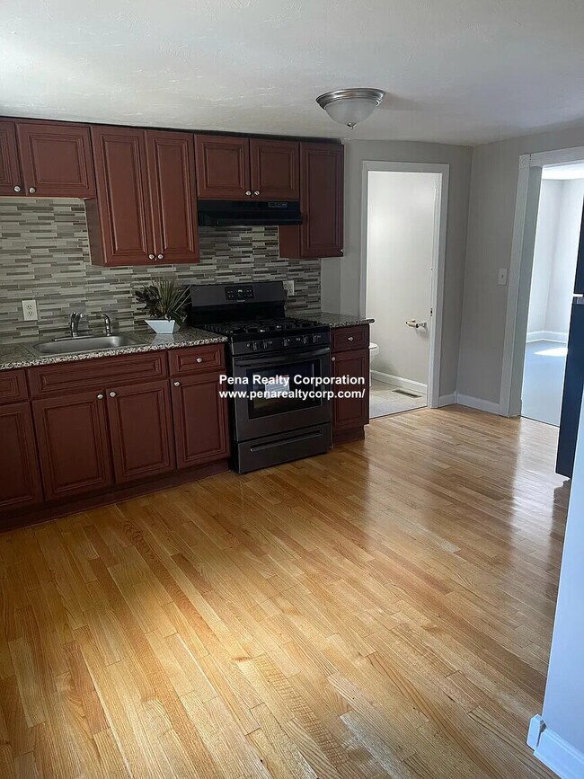 Foto del edificio - 130 South St