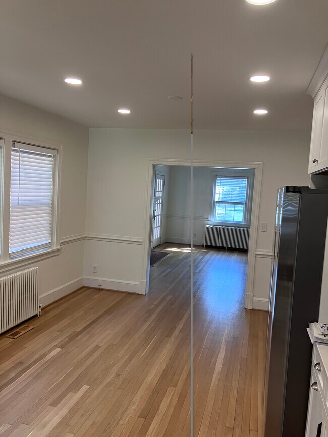 Foto del edificio - 4104 Patterson Ave
