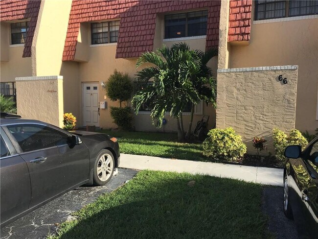 Foto del edificio - 64 Canterbury Ln