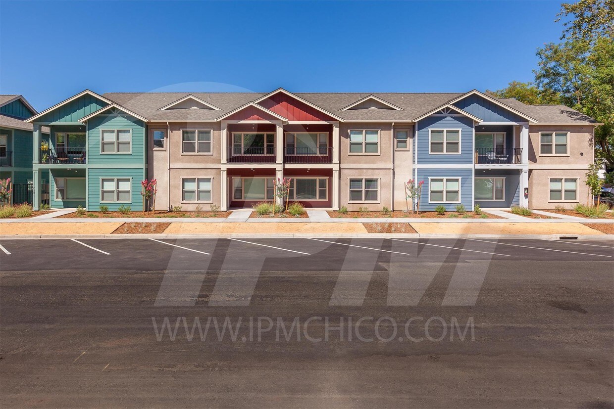 Foto principal - 114 W 18th St