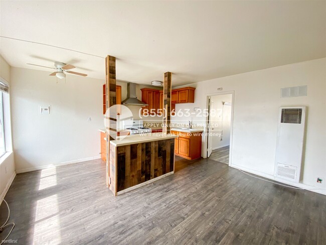 Foto del edificio - 12681 Morningside Ave