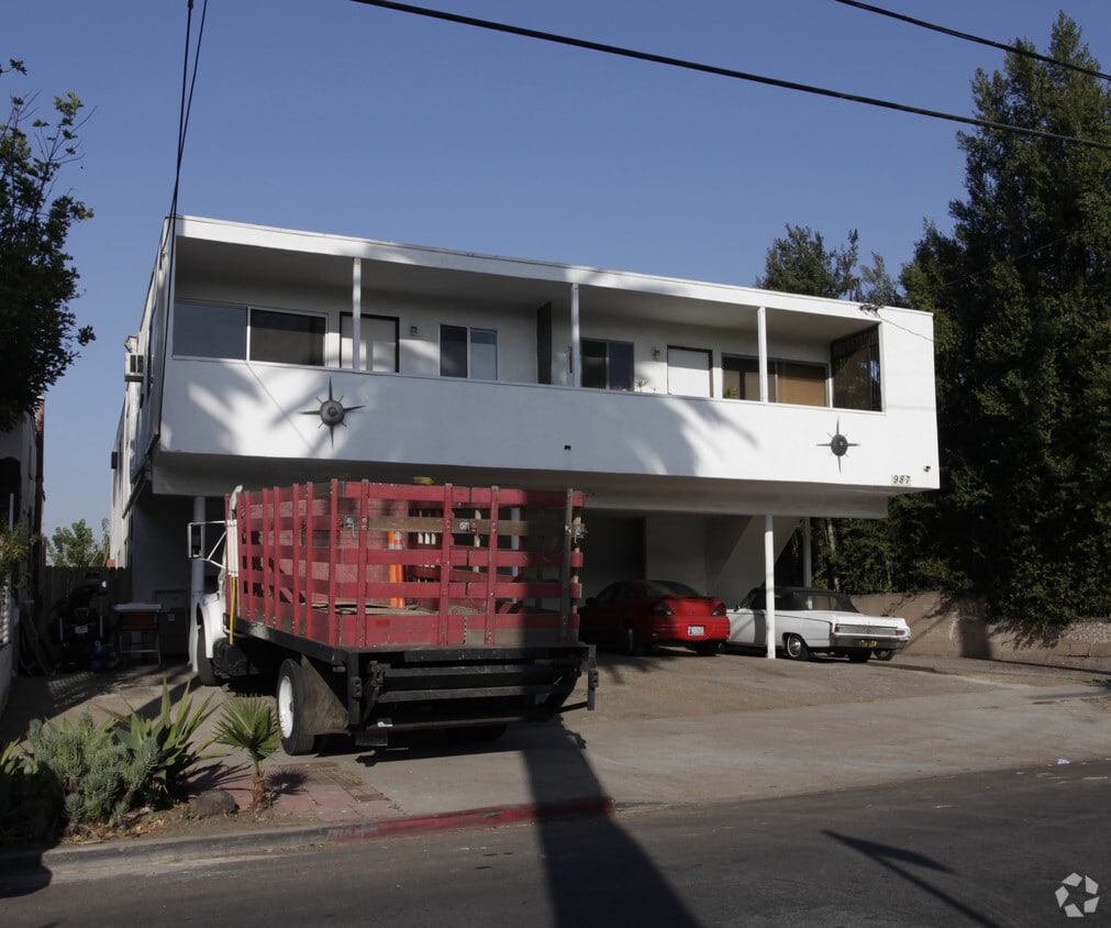 Primary Photo - 981-987 Manzanita St