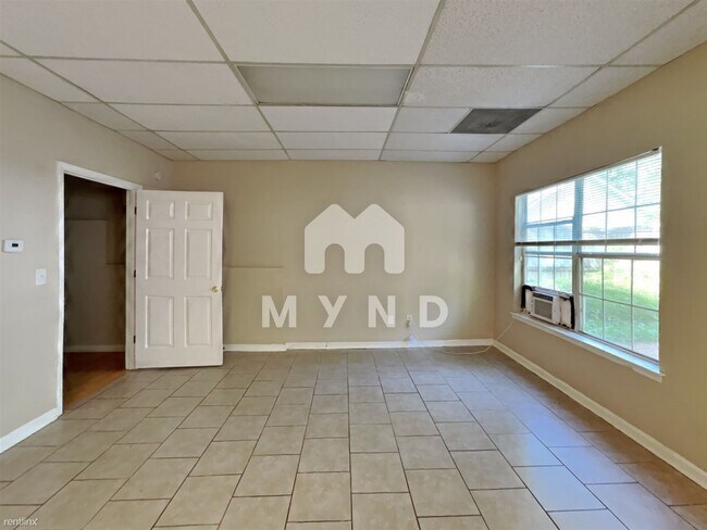 Building Photo - 3 br, 3 bath House - 4230 Pilgrim Point Rd