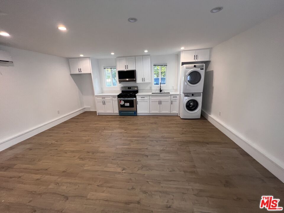 18035 Tribune St, Los Angeles, CA 91344 Room for Rent in Los Angeles