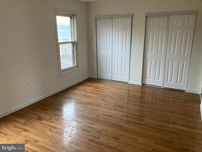 Foto del edificio - 14193 Royal Oak Ln