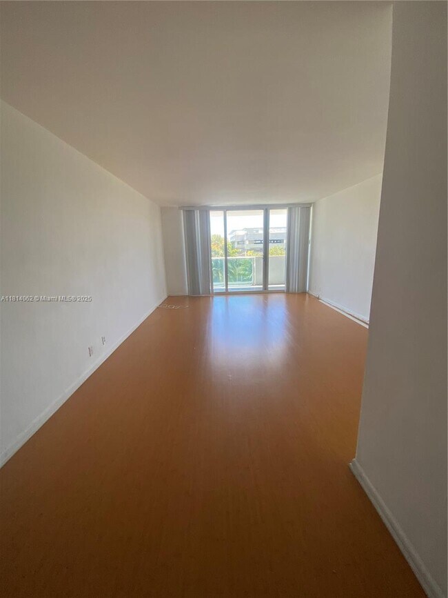 Foto del edificio - 1200 West Ave