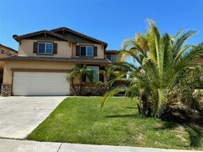 Building Photo - 38422 Clearbrook Dr