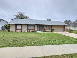 Building Photo - 6527 Pleasant Ave