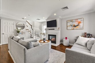 Building Photo - 7 Conant Rd