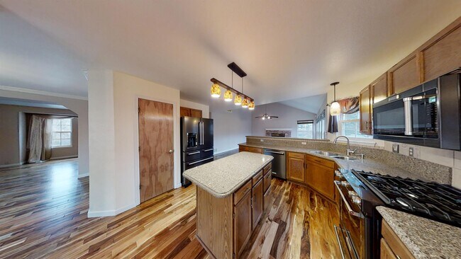 Building Photo - 1350 Dancing Horse Dr