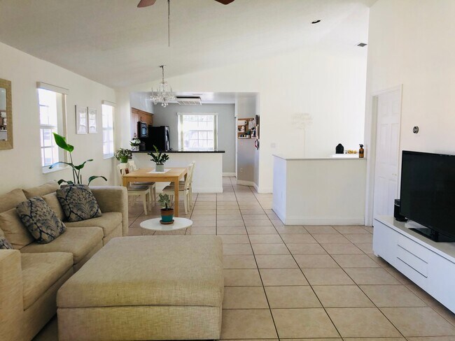 Foto del edificio - 14715 Balgowan Rd