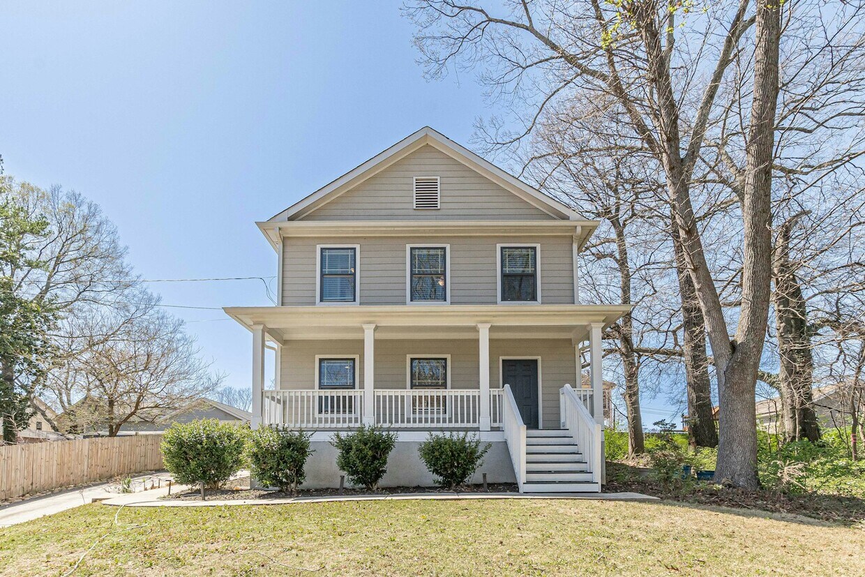 Primary Photo - 1303 Hill St SE
