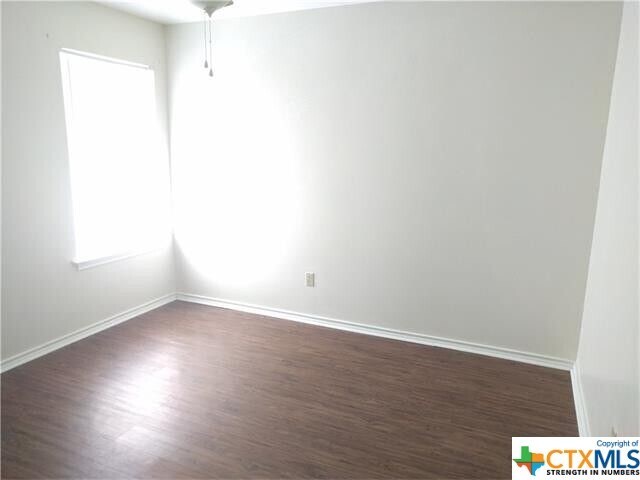 Building Photo - 1000 Sagewood Trail