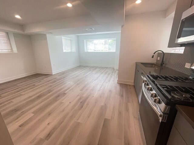 Foto del edificio - 1659 N Humboldt Blvd