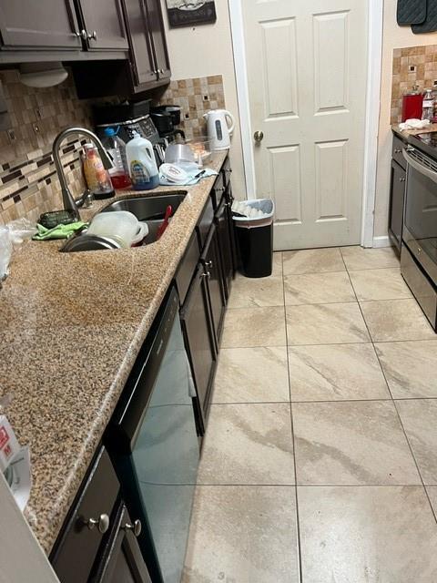 Foto del edificio - 12833 Briarwest Cir
