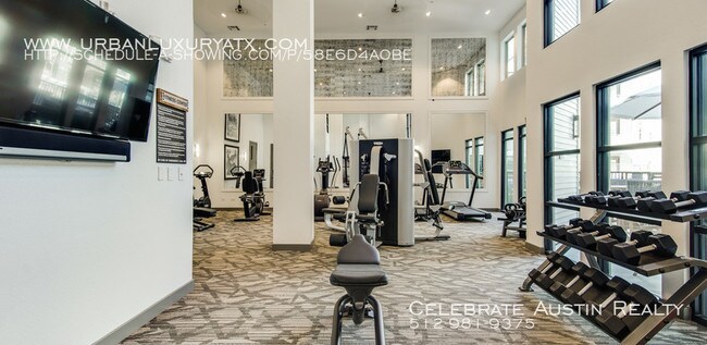 Foto del edificio - West Koenig Flats