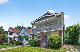 Building Photo - 3023 E 126th St