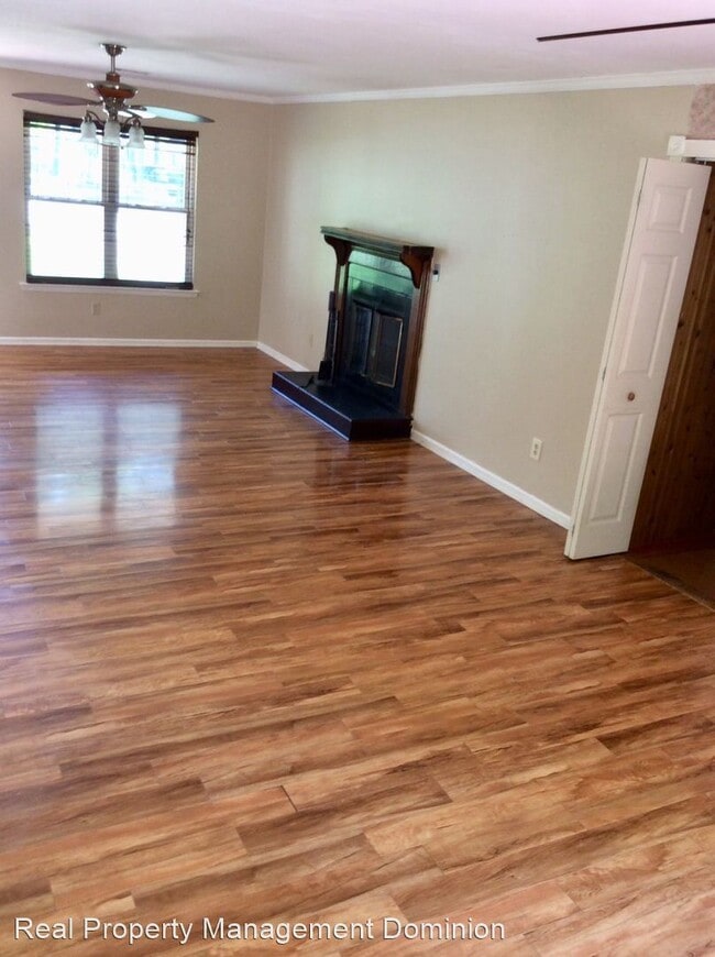 Building Photo - 3 br, 2 bath House - 122 Don Juan Circle